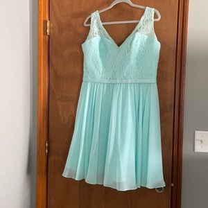 Light blue short dress with chiffon and lace